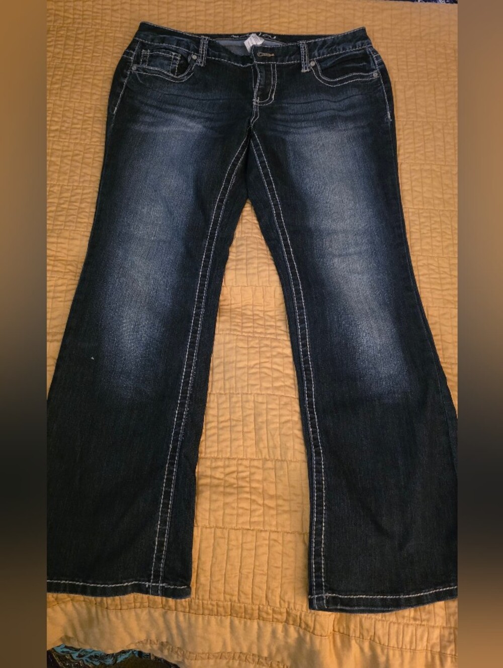 Maurices Dark Blue Flare Jeans with Contrast Stitching Size 11/12 Short